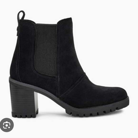 UGG Shoes - UGG Hazel Waterproof Chelsea Black Women's Ankle Boots Size 8.5